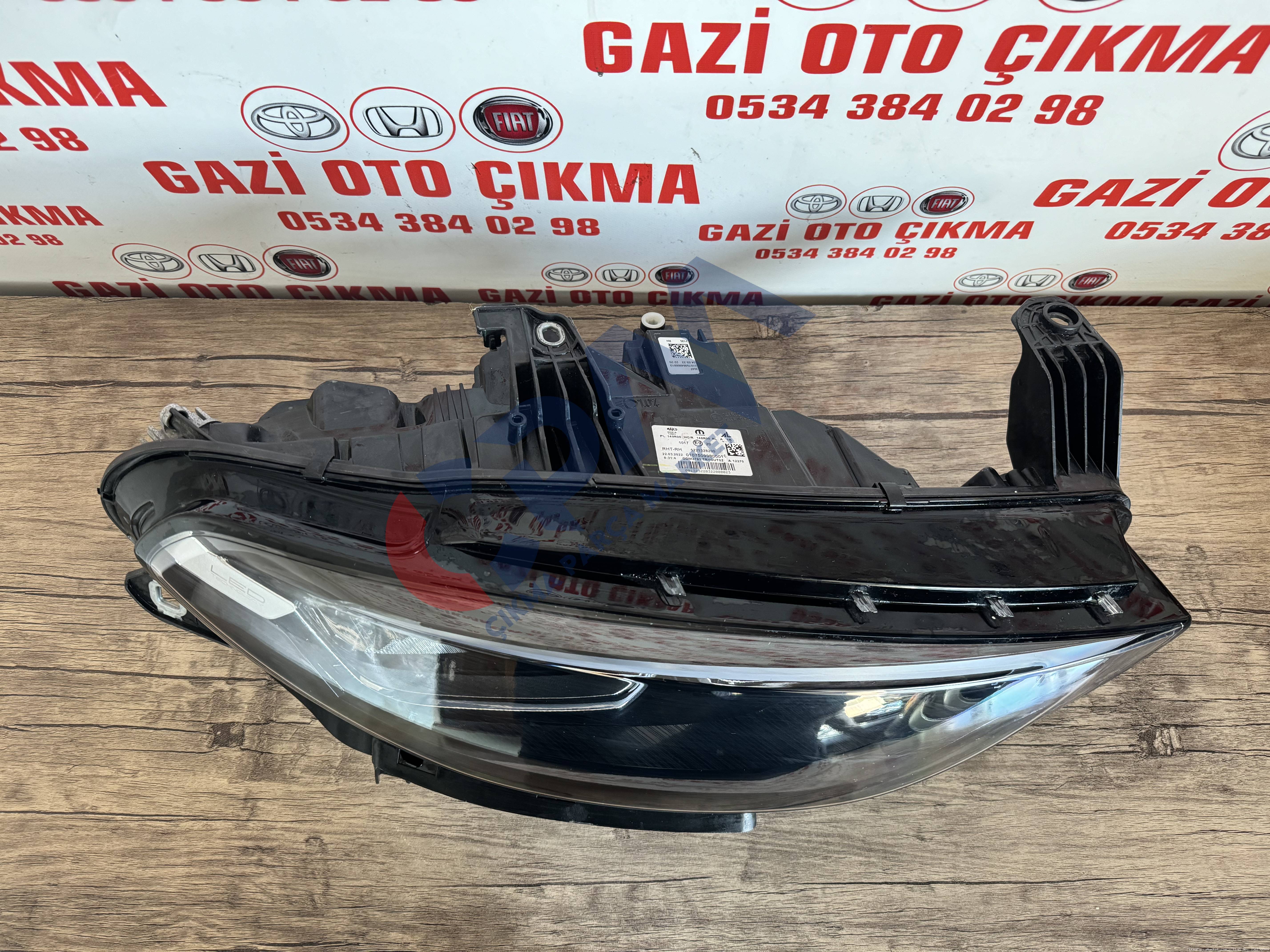 2021 2024 Fiat Egea Çıkma Orjinal Full Led Sağ Ön Far